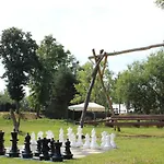 ゲストハウス Heinrich's & Walternienburg