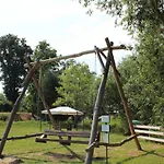 Heinrich's & ゲストハウス 4*