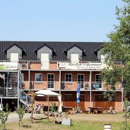 Heinrich's & 4* Walternienburg