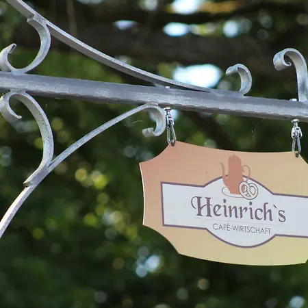 Guest house Heinrich's & Walternienburg